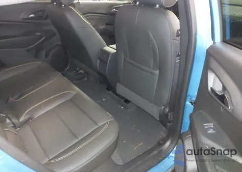 2025 Chevrolet Trax Fwd Activ z USA, uszkodzony, nr VIN KL77LKEP5SC058398